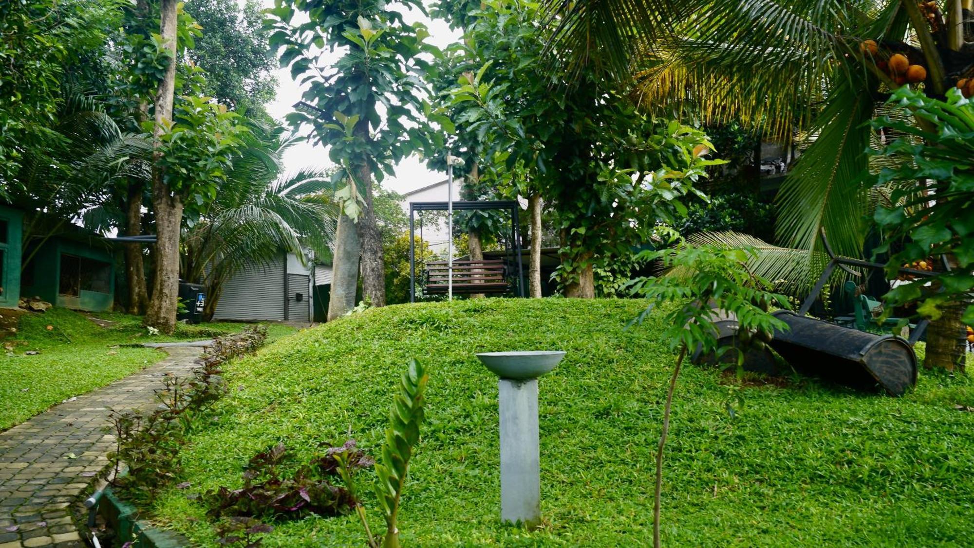Colonial Residence Kandy Villa Eksteriør billede